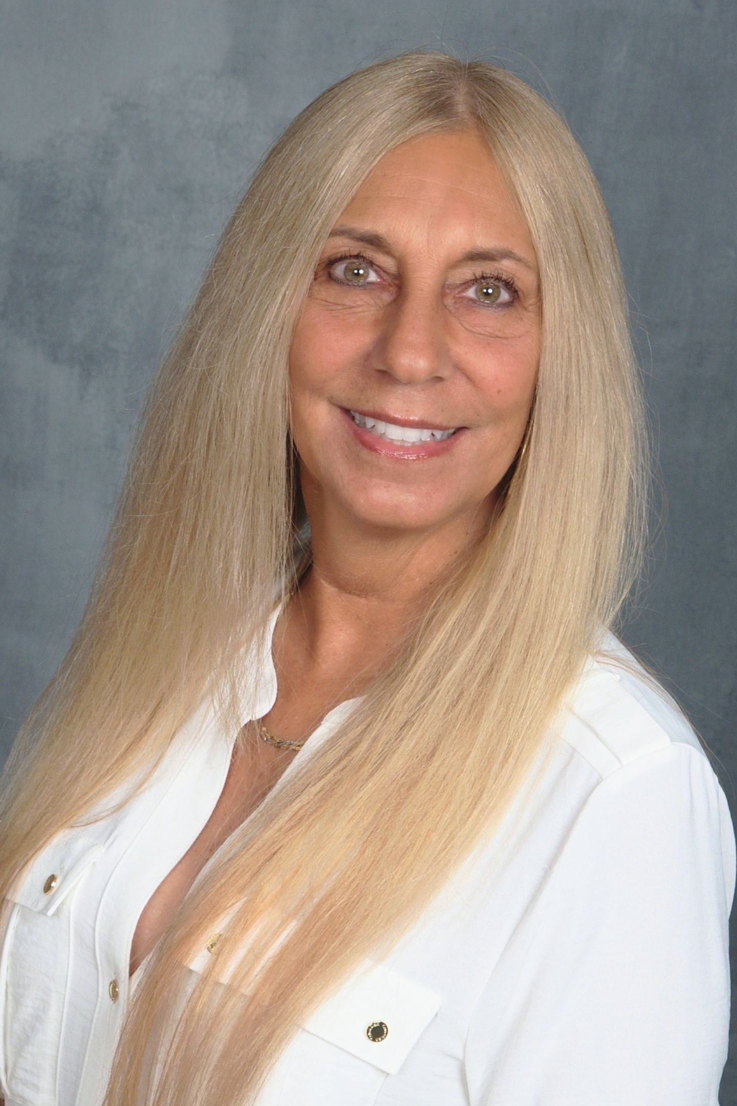 Laura Cannizzaro, Real Estate Agent Boynton Beach, FL Coldwell Banker Realty