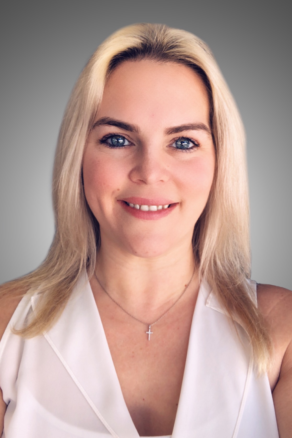 Dana Walden, Real Estate Agent Elmhurst Coldwell Banker Realty