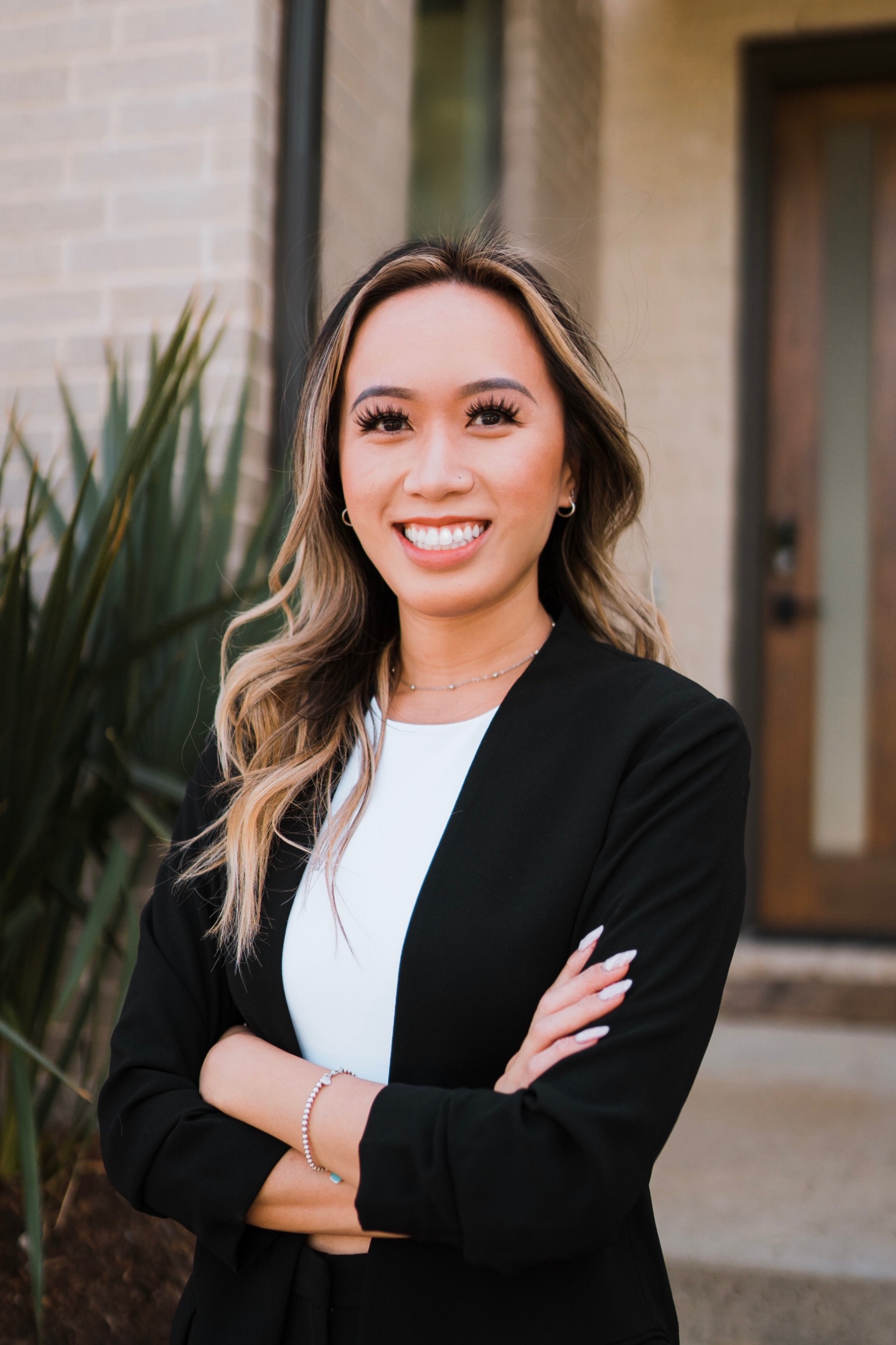 Kim Huynh, Real Estate Agent - Plano, TX - Coldwell Banker Realty