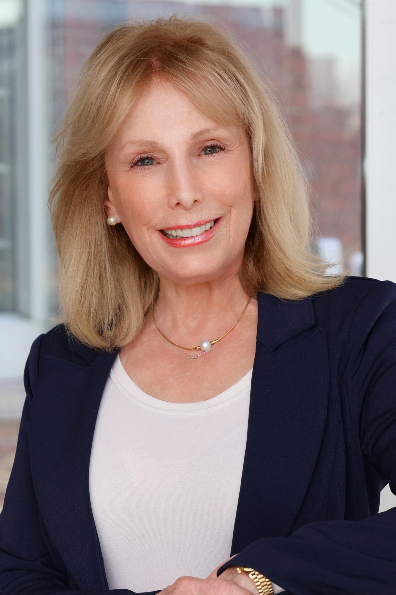 Regan Elliott, Real Estate Agent Nashua, NH Coldwell Banker Realty