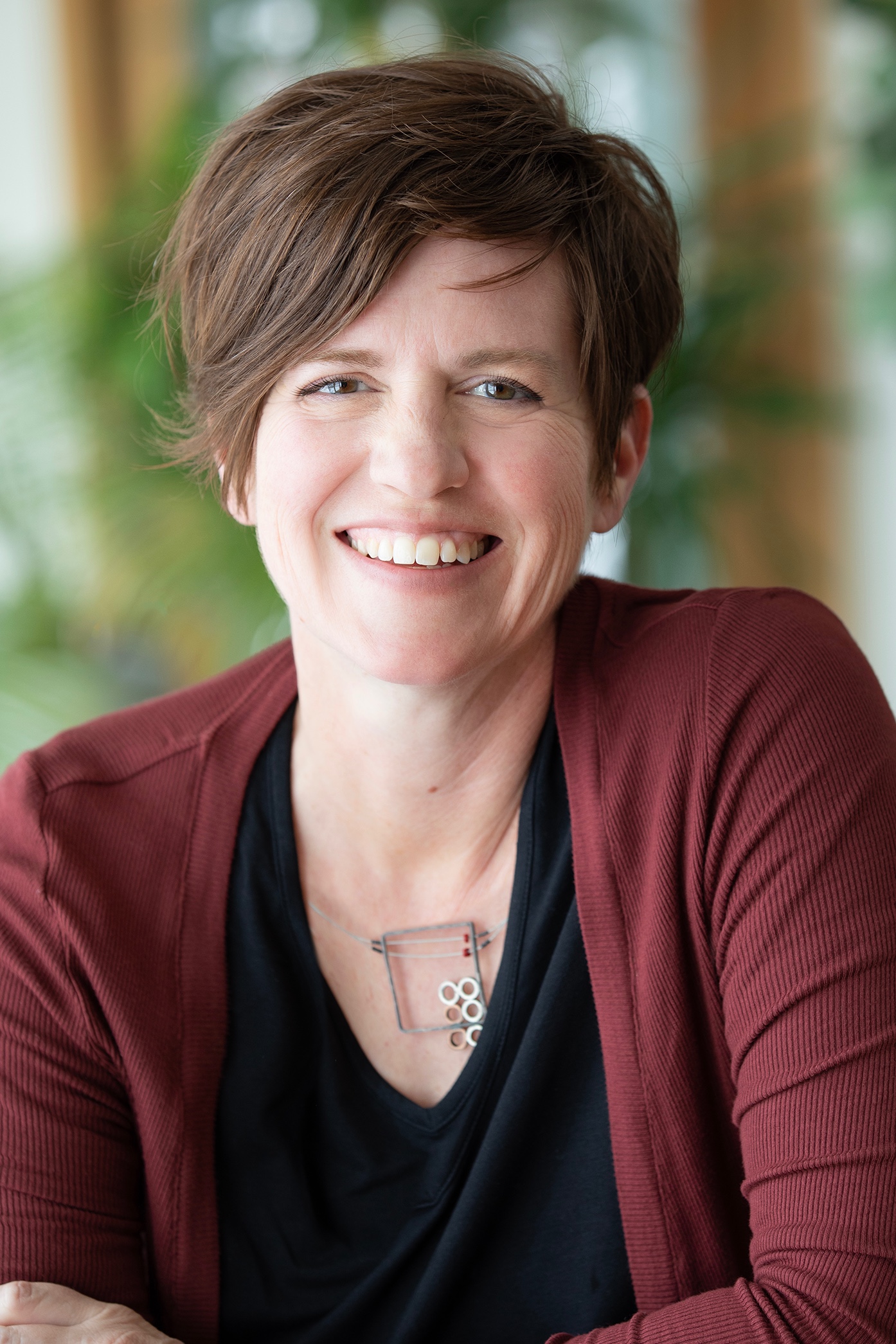 Aimee Christenson, Real Estate Agent Duluth Coldwell Banker Realty