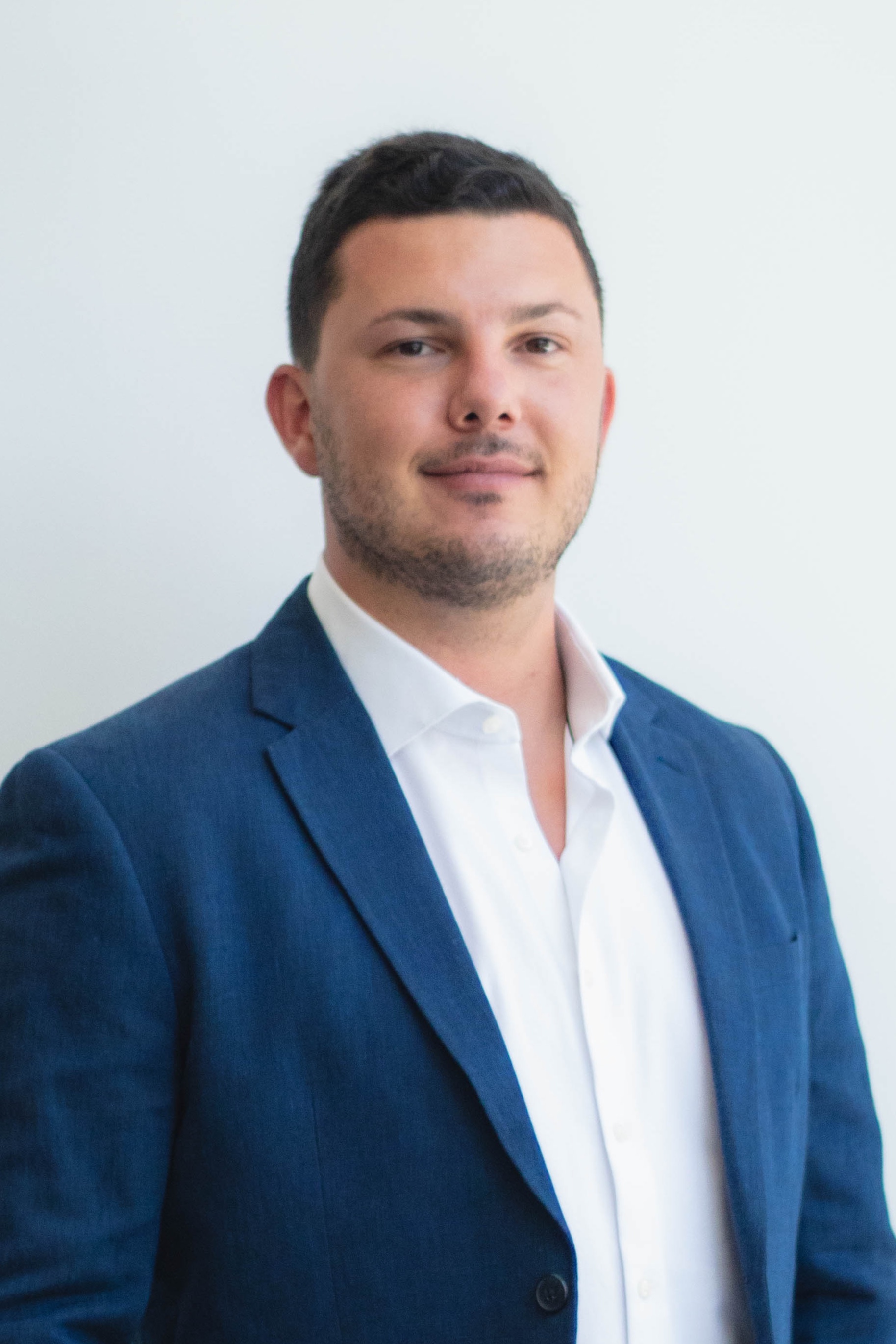 Stone Riff, Real Estate Agent Santa Monica, CA Coldwell Banker Realty