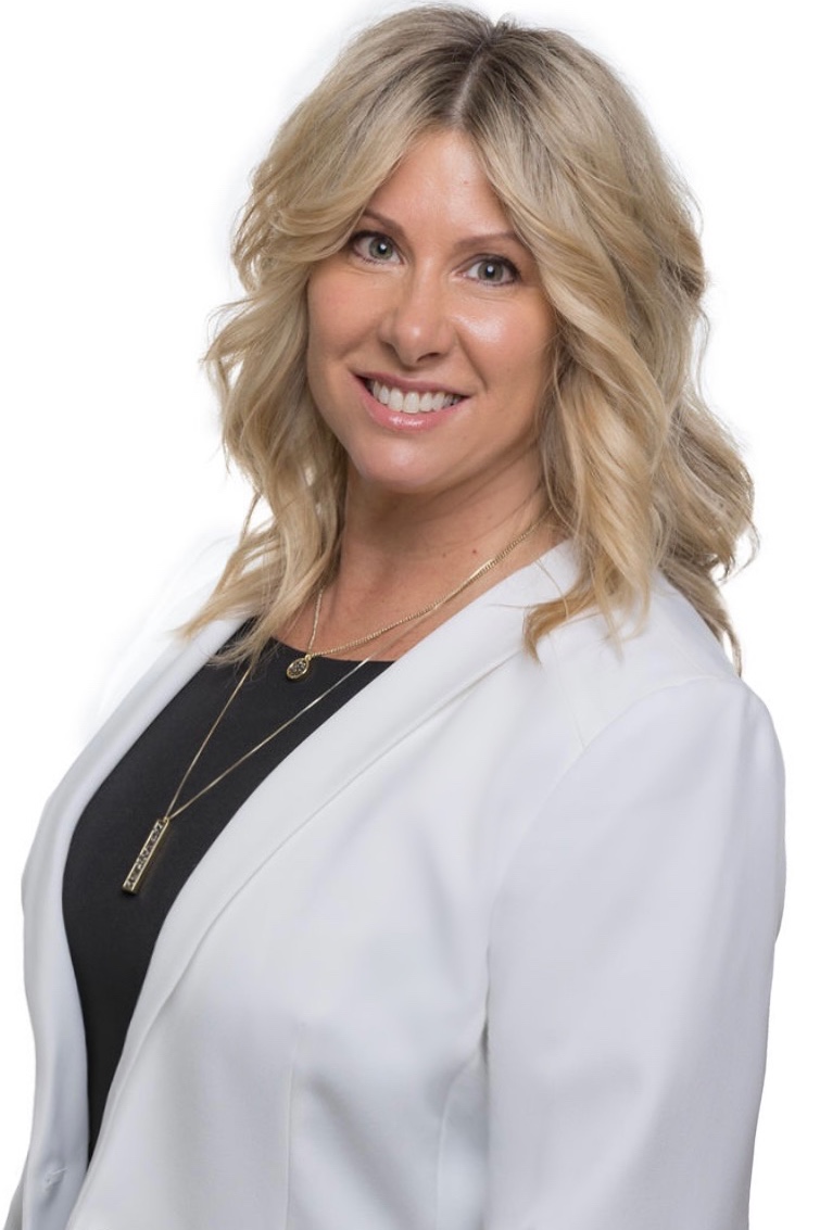 Joanne Cooke, Real Estate Agent Orlando Coldwell Banker Realty