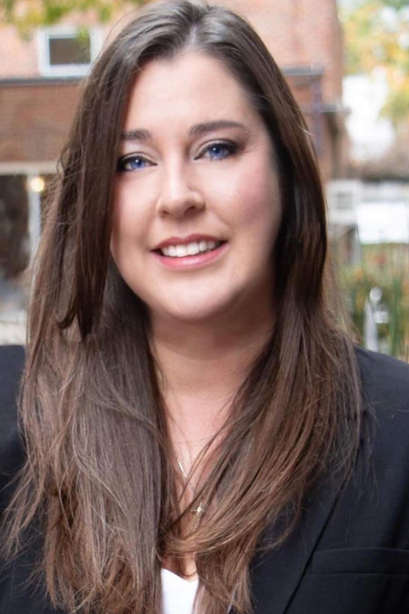 Elizabeth Romine, Real Estate Agent Newburyport Coldwell Banker Realty