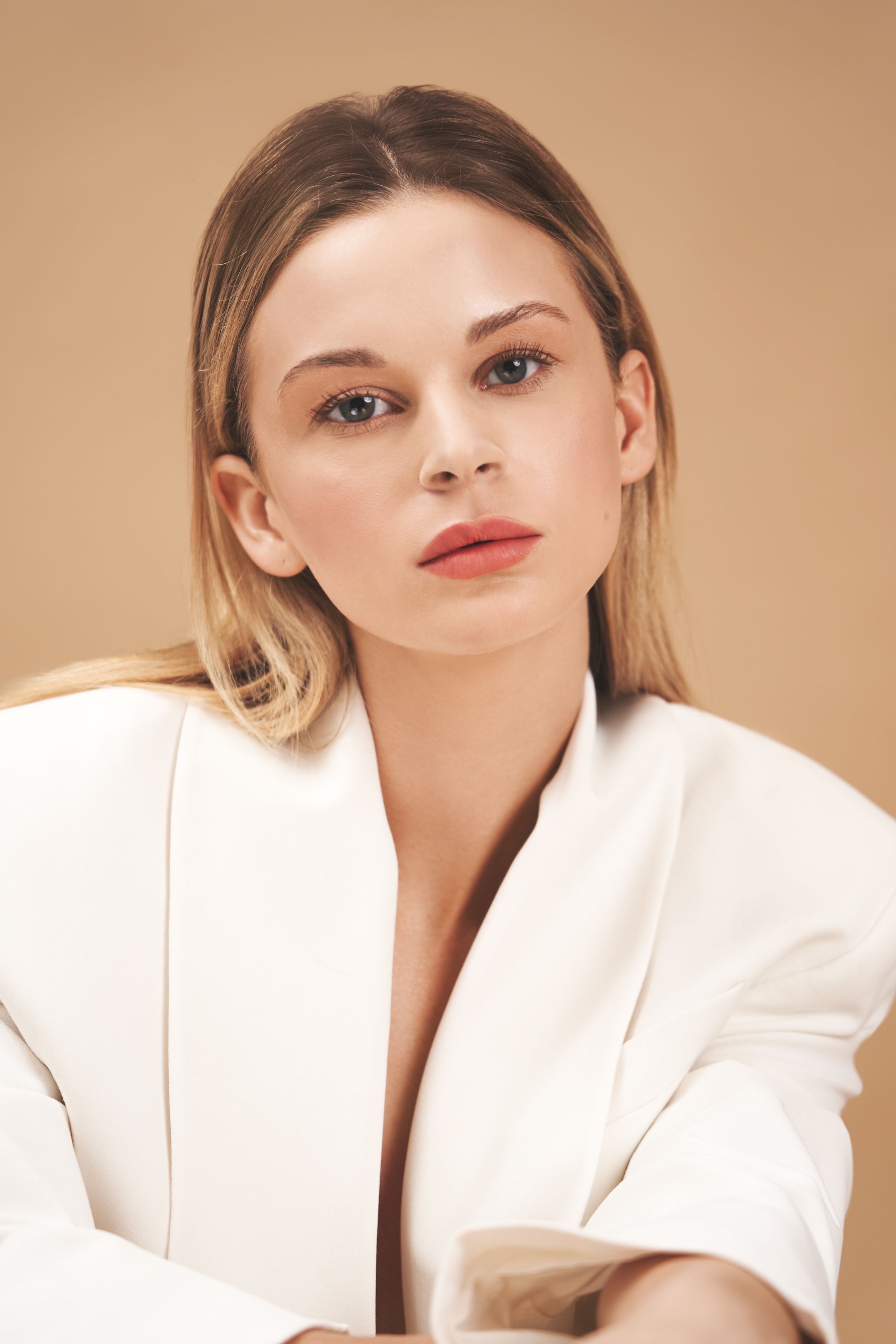 Bella Underwood, Real Estate Agent Coral Gables Coldwell Banker Realty