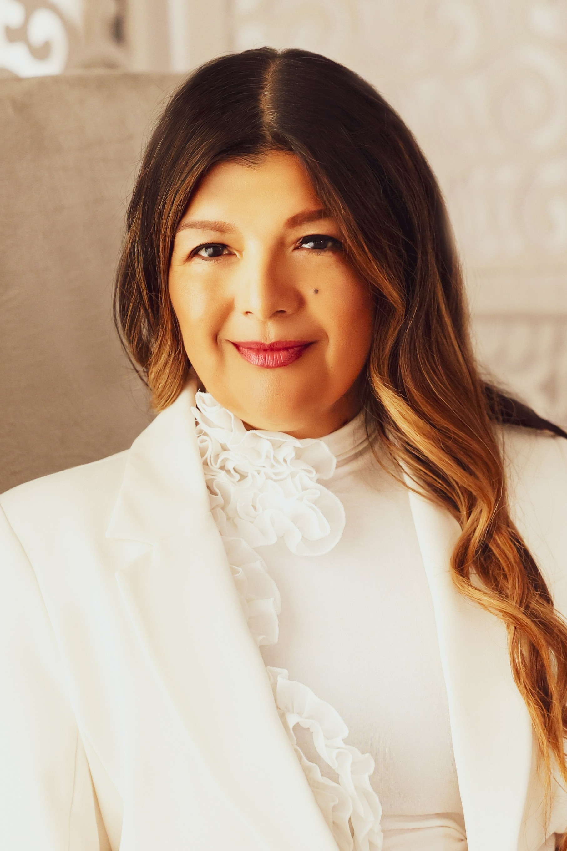 Lisa Peraza, Real Estate Agent Newport Beach, CA Coldwell Banker Realty