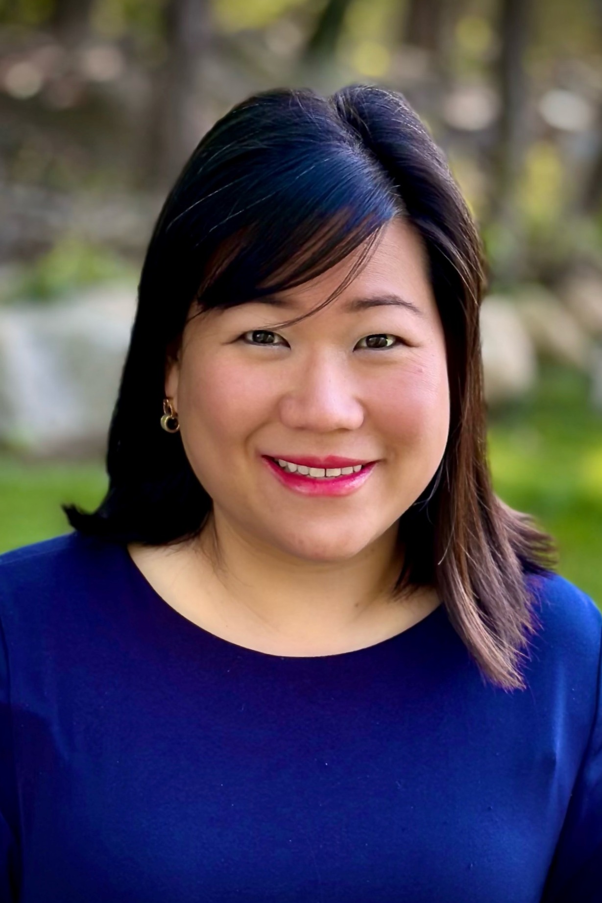 Inthira Saengprachathanarak, Real Estate Agent Westport, CT