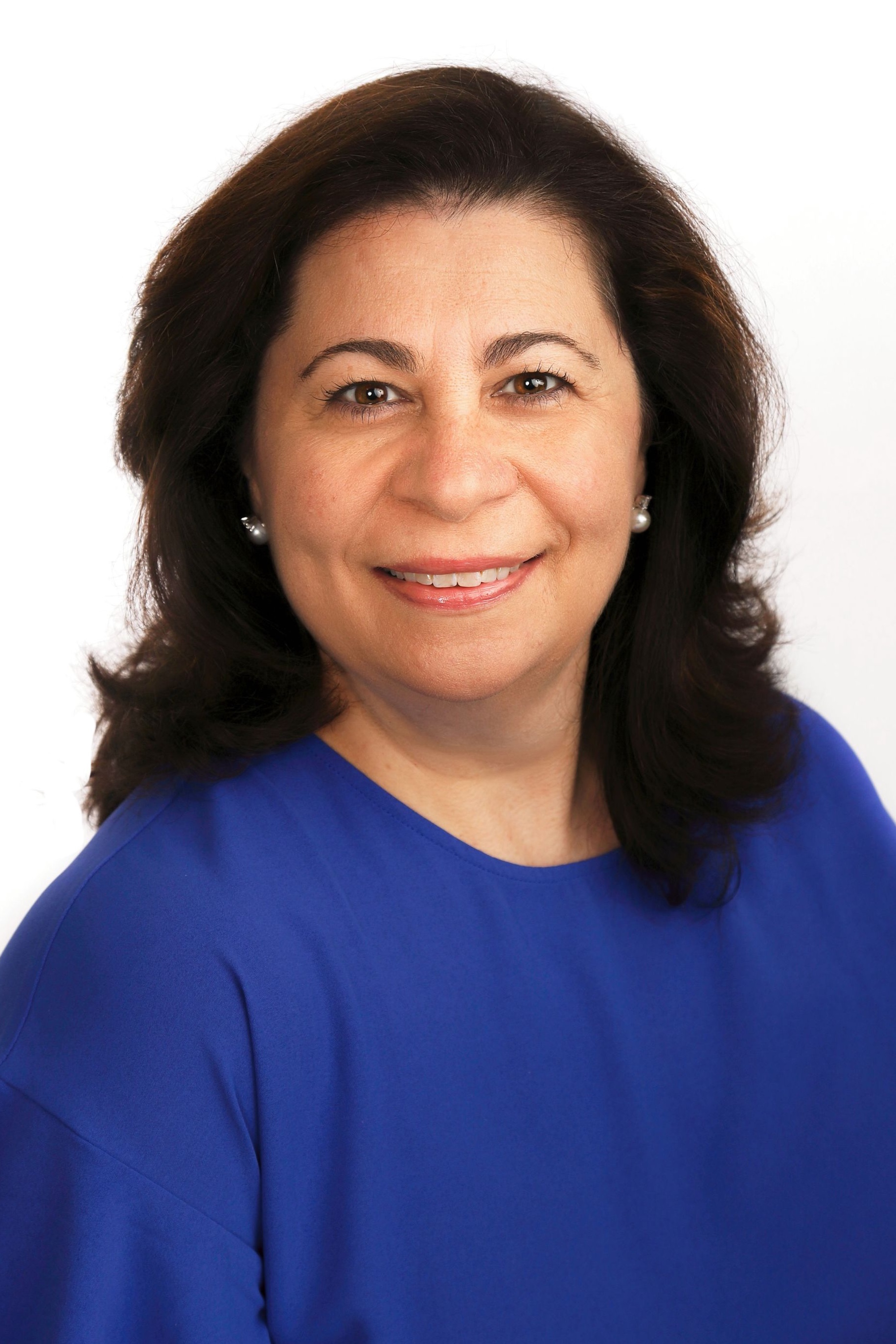 Kelly Fusco, Real Estate Agent Cheshire Coldwell Banker Realty