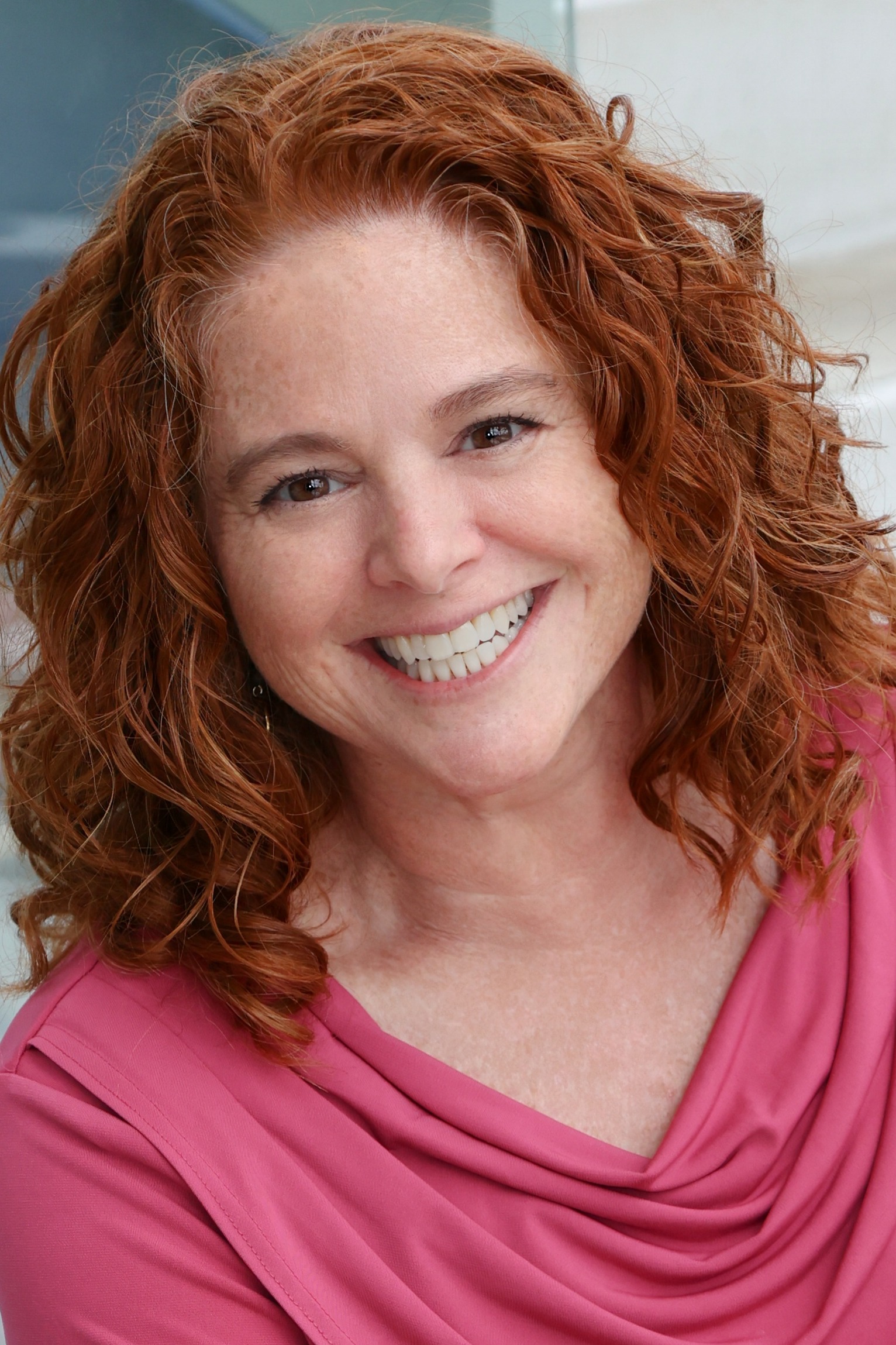 Elizabeth "Beth" Evarts, Real Estate Agent Bedford Coldwell Banker