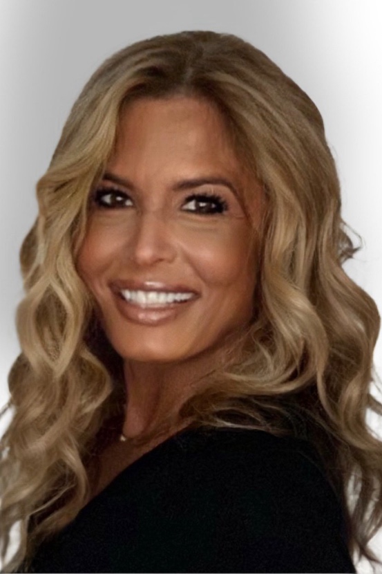 Carmelina Riccitelli, Real Estate Agent North Haven, CT Coldwell Banker Realty