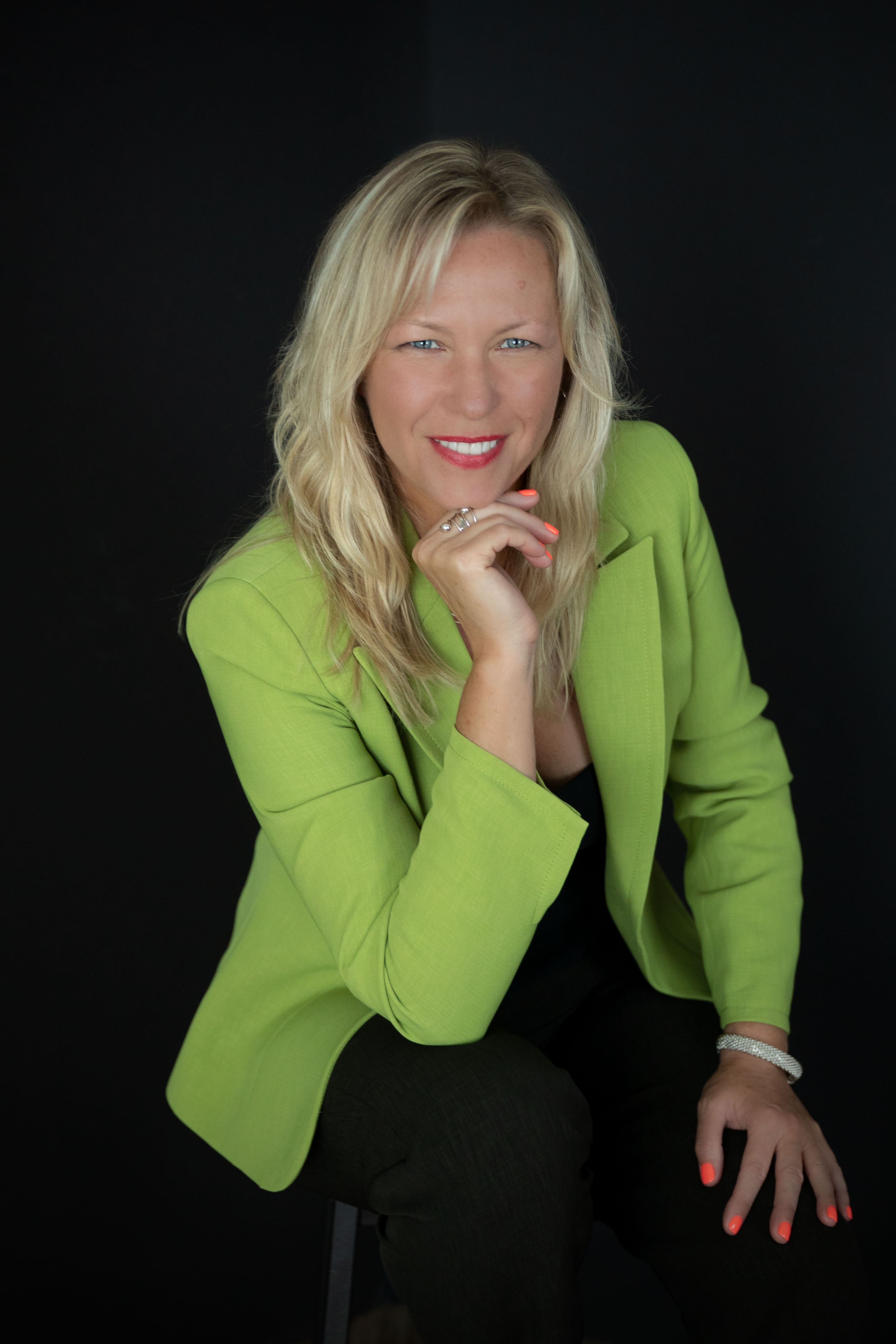 Mila Ostroumova, Real Estate Agent Venice, FL Coldwell Banker Realty