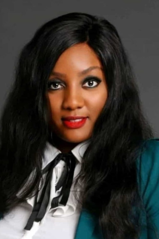 Vivian Owo, Real Estate Agent Memorial Coldwell Banker Realty