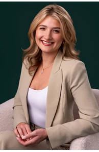 Carissa Kemnitz image