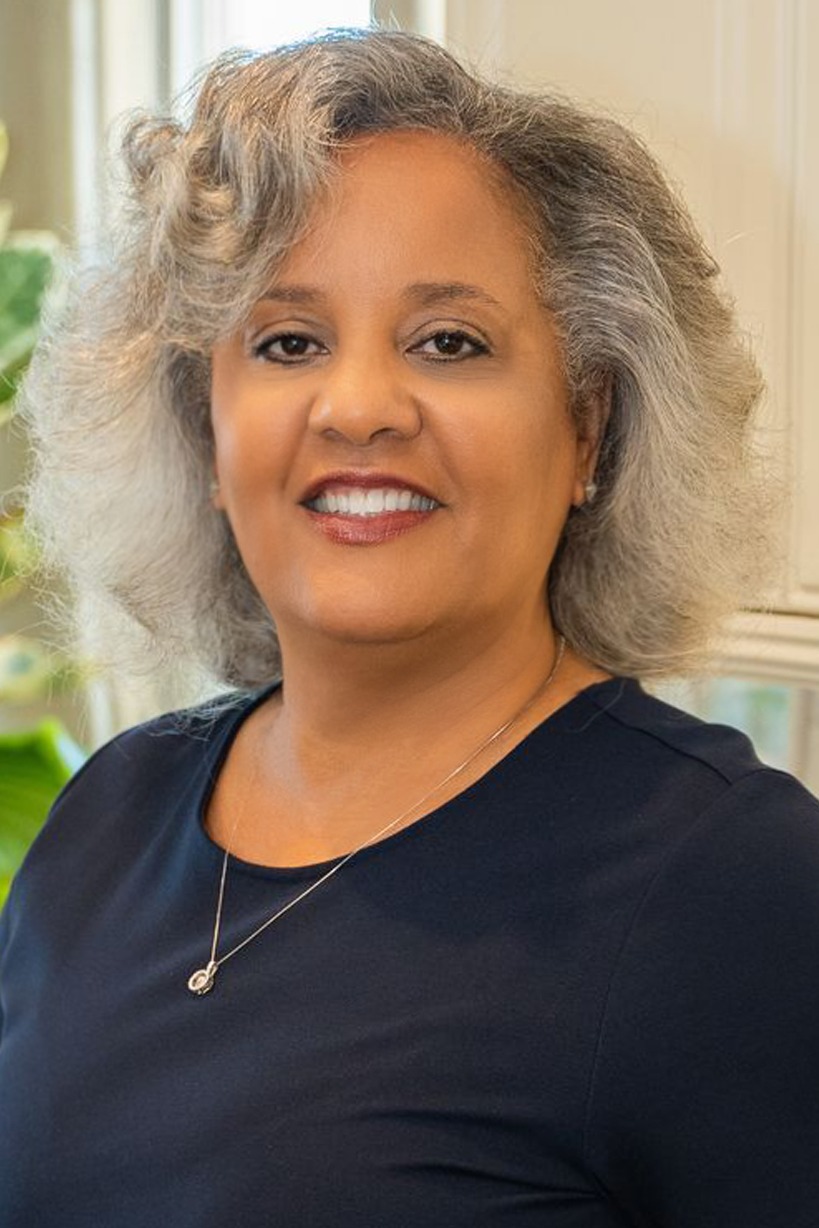 Brooke Crossland, Real Estate Agent Fremont Coldwell Banker Realty