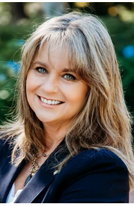 Kelly Pope image