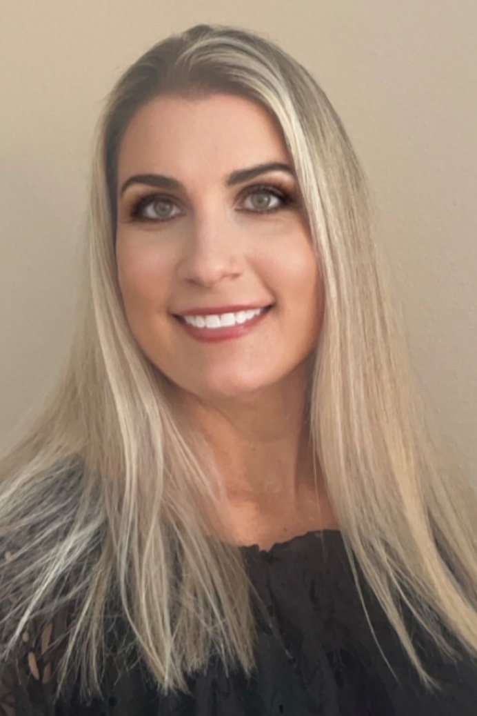 Lauren Dykes, Real Estate Agent Lake Mary, FL Coldwell Banker Realty