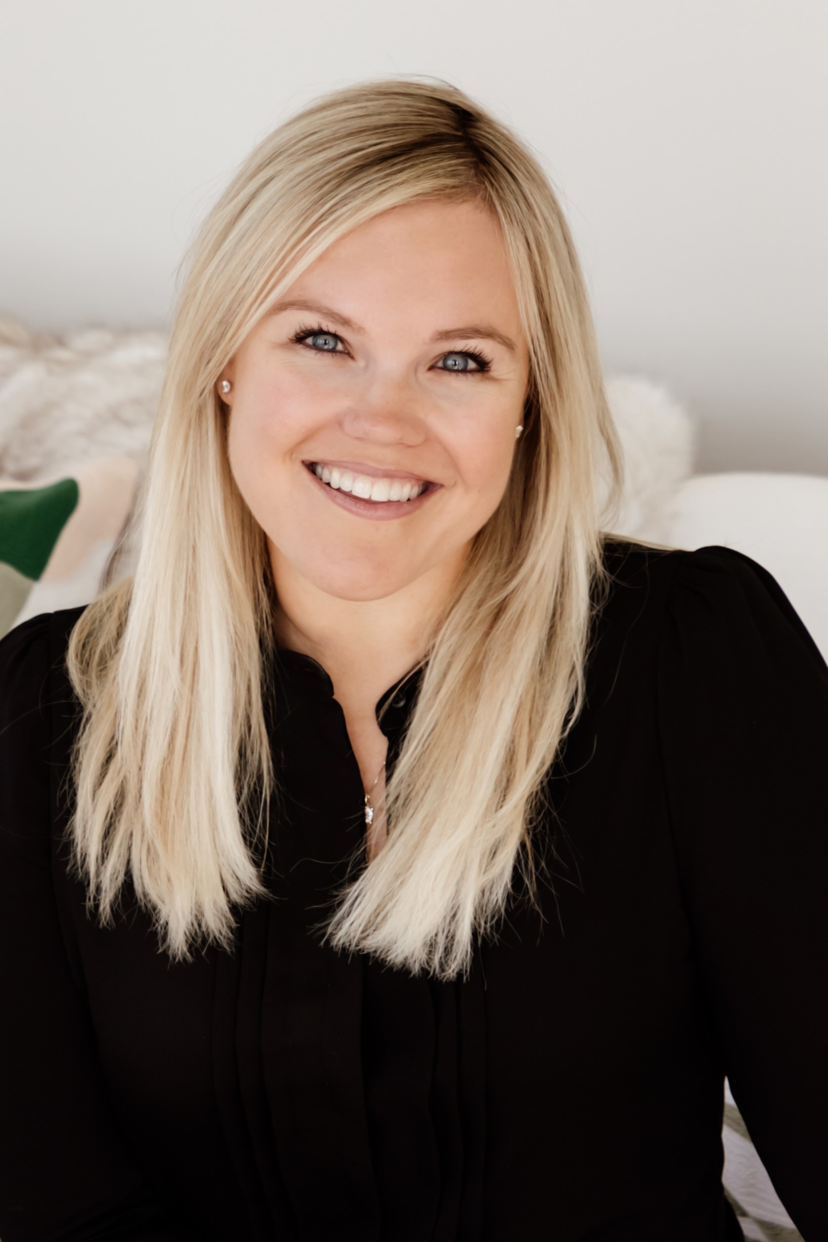 Tracy Mattson, Real Estate Agent Coldwell Banker Realty