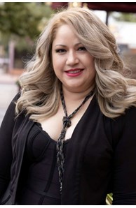 Perla Velasquez image