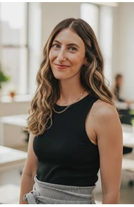 Lauren Treasure image