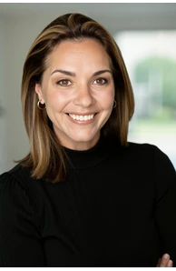 Kristin Estrella image