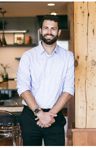 Elliot Hoekstra image