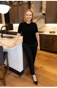 Aimee Helminiak image