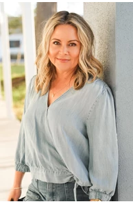 Tiffany Brosh image