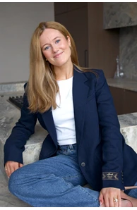Lily Malek image