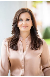 Donna Dickinson image