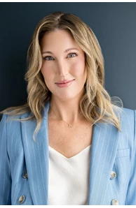 Ashley Reichow image