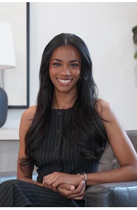 Leah Hill image
