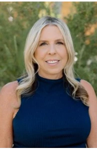 Shari Hubbard image