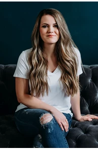 Amy Snyder image