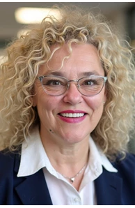 Maya Kefalov image