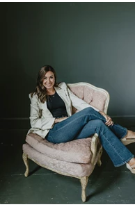 Tricia Shirley image