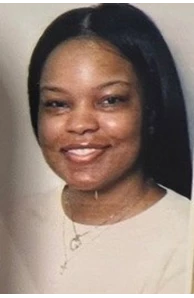 Alexandria Huggins image