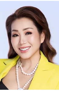 Melanie Tran image