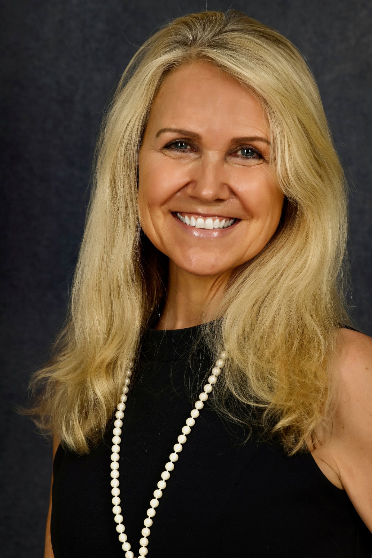 Debbie Pope, Real Estate Agent Naples Coldwell Banker Realty