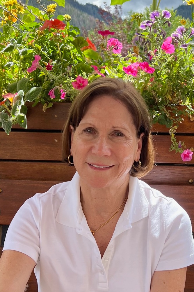 Christine Rodgerson, Real Estate Agent Malibu, CA Coldwell Banker