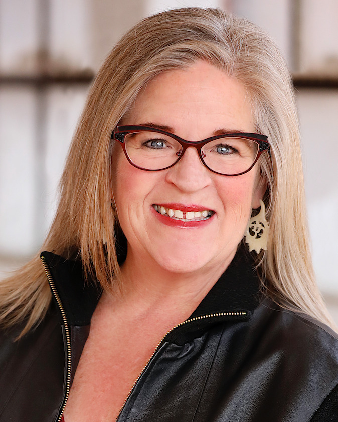 Lisa Siebenaler, Real Estate Agent Lakeville, MN Coldwell Banker Realty