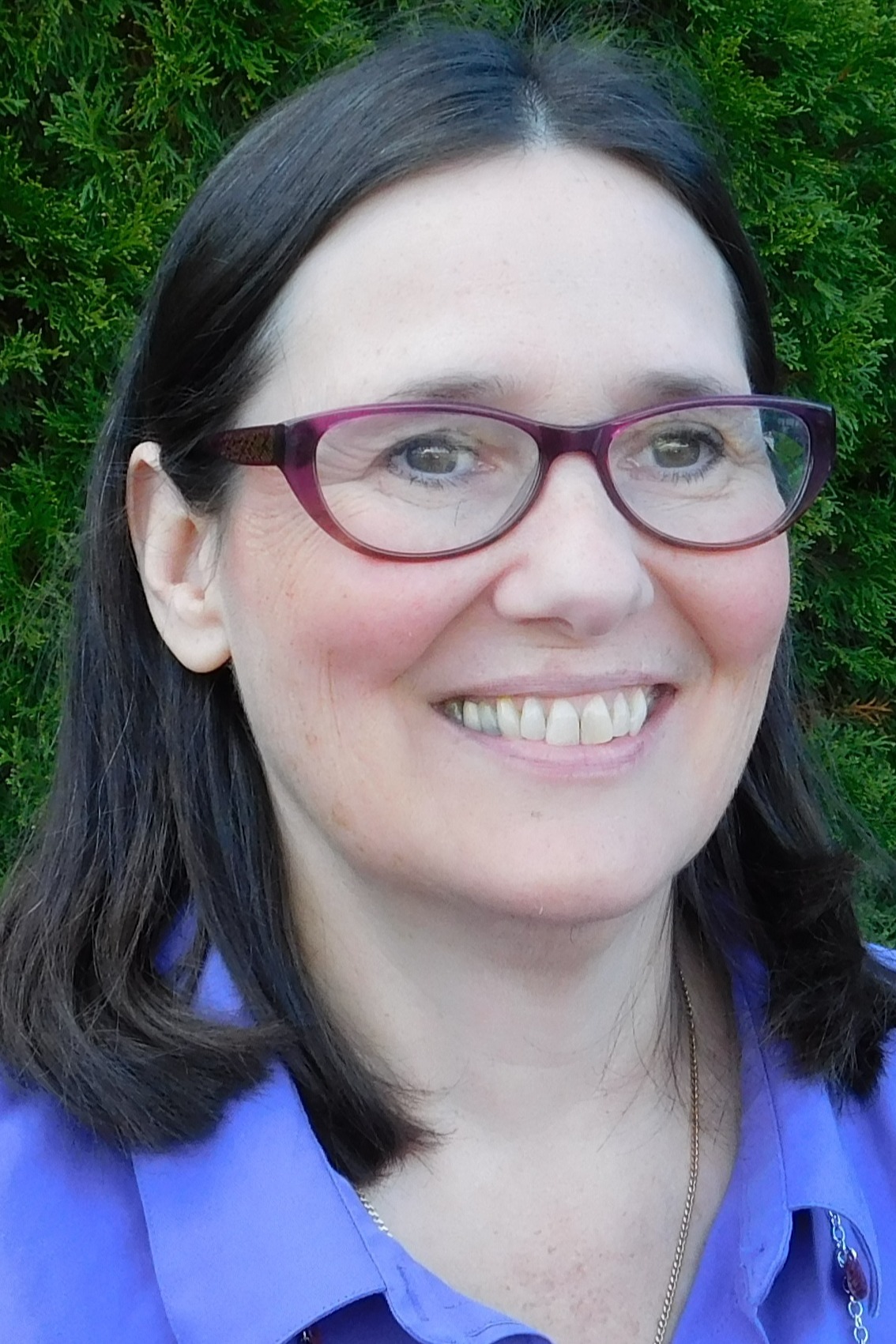 Laura Burr, Real Estate Agent Oxford, CT Coldwell Banker Realty