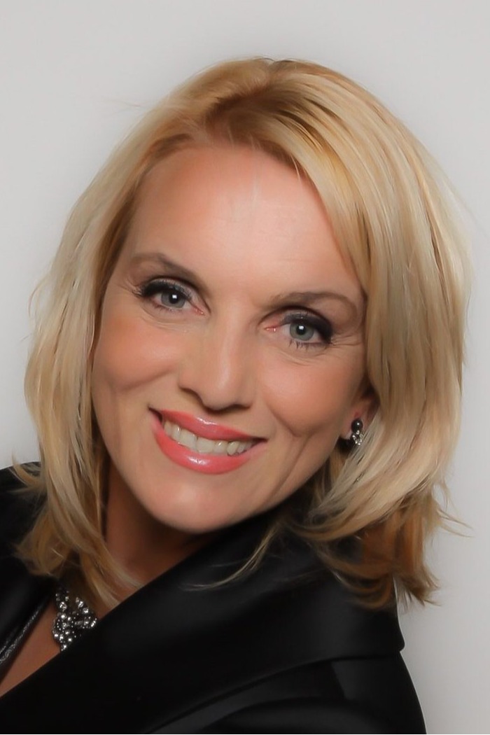 Donna Miller, Real Estate Agent St Pete Beach, FL Coldwell Banker