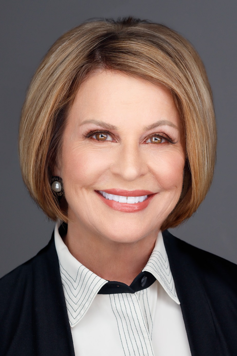 Ann Donley, Real Estate Agent Lakewood, CO Coldwell Banker Realty