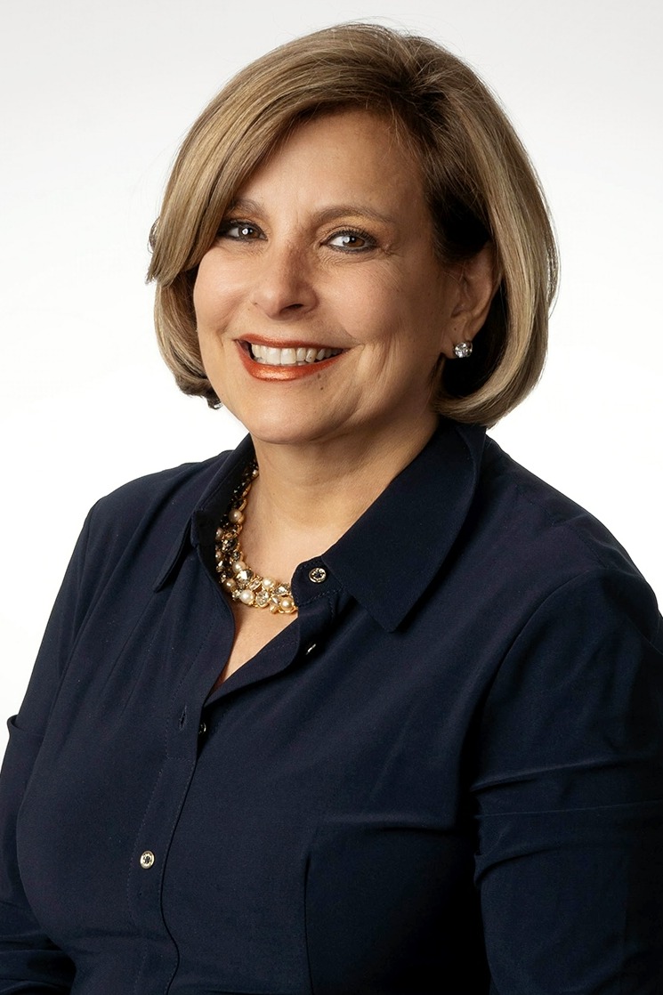 Laura Baliestiero, Real Estate Agent Carlisle Coldwell Banker Realty