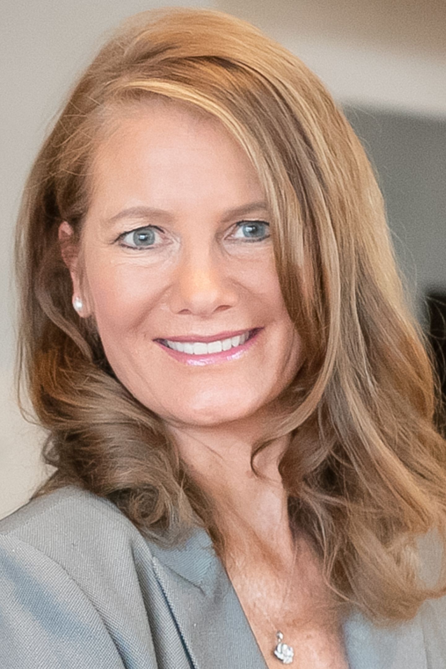 Christina Kern, Real Estate Agent Westminster, CO Coldwell Banker