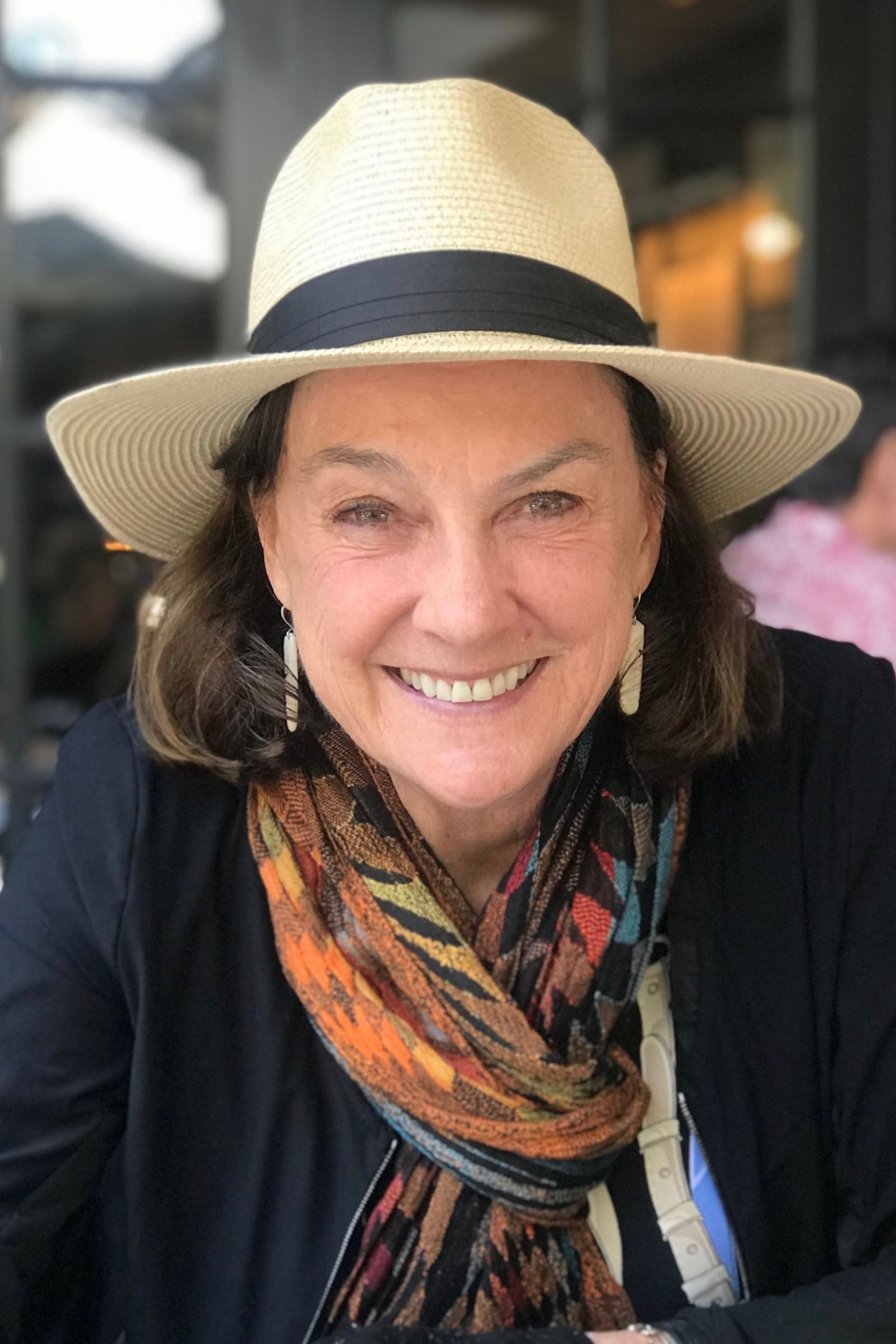 Lyn Cobb, Real Estate Agent Menlo Park, CA Coldwell Banker Realty