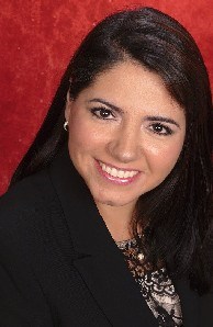 Julia Guerra image
