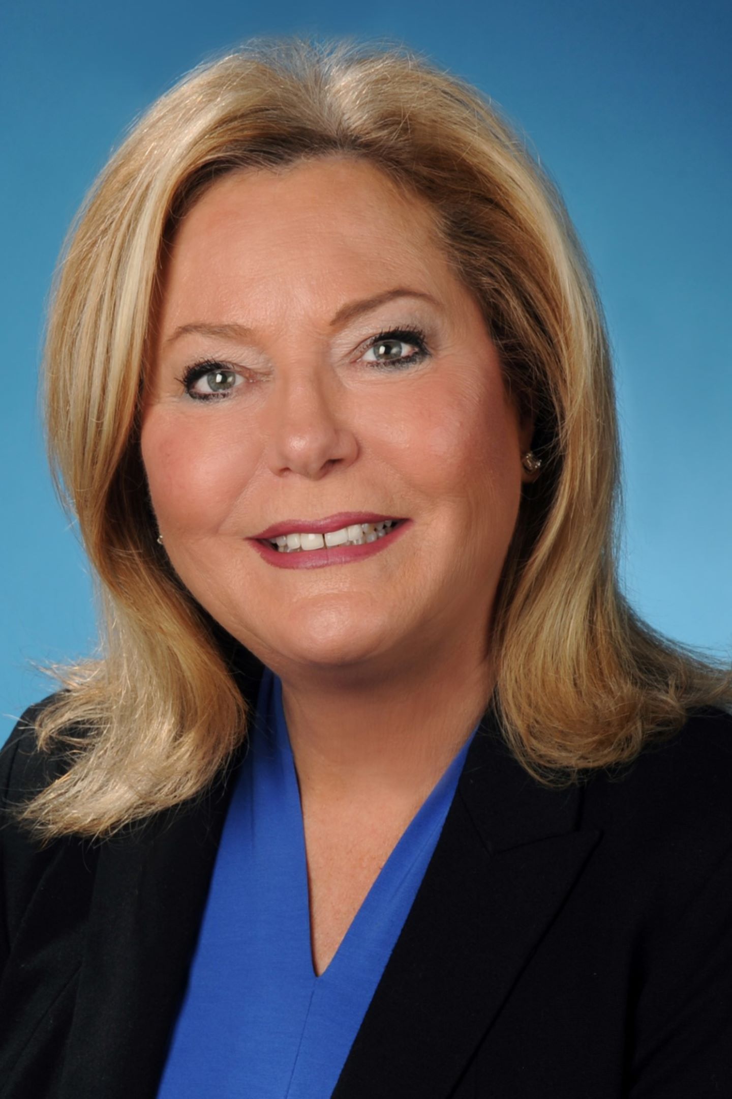 Christine Hannas, Real Estate Agent Ellicott City, MD Coldwell