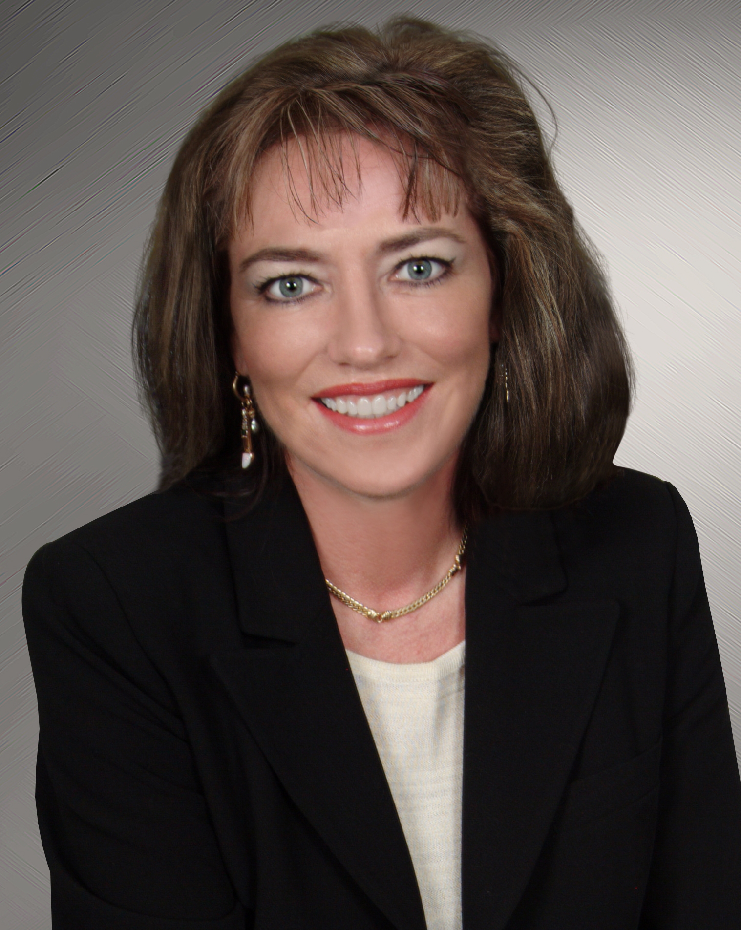 Cindi Basil, Real Estate Agent Brookfield, WI Coldwell Banker