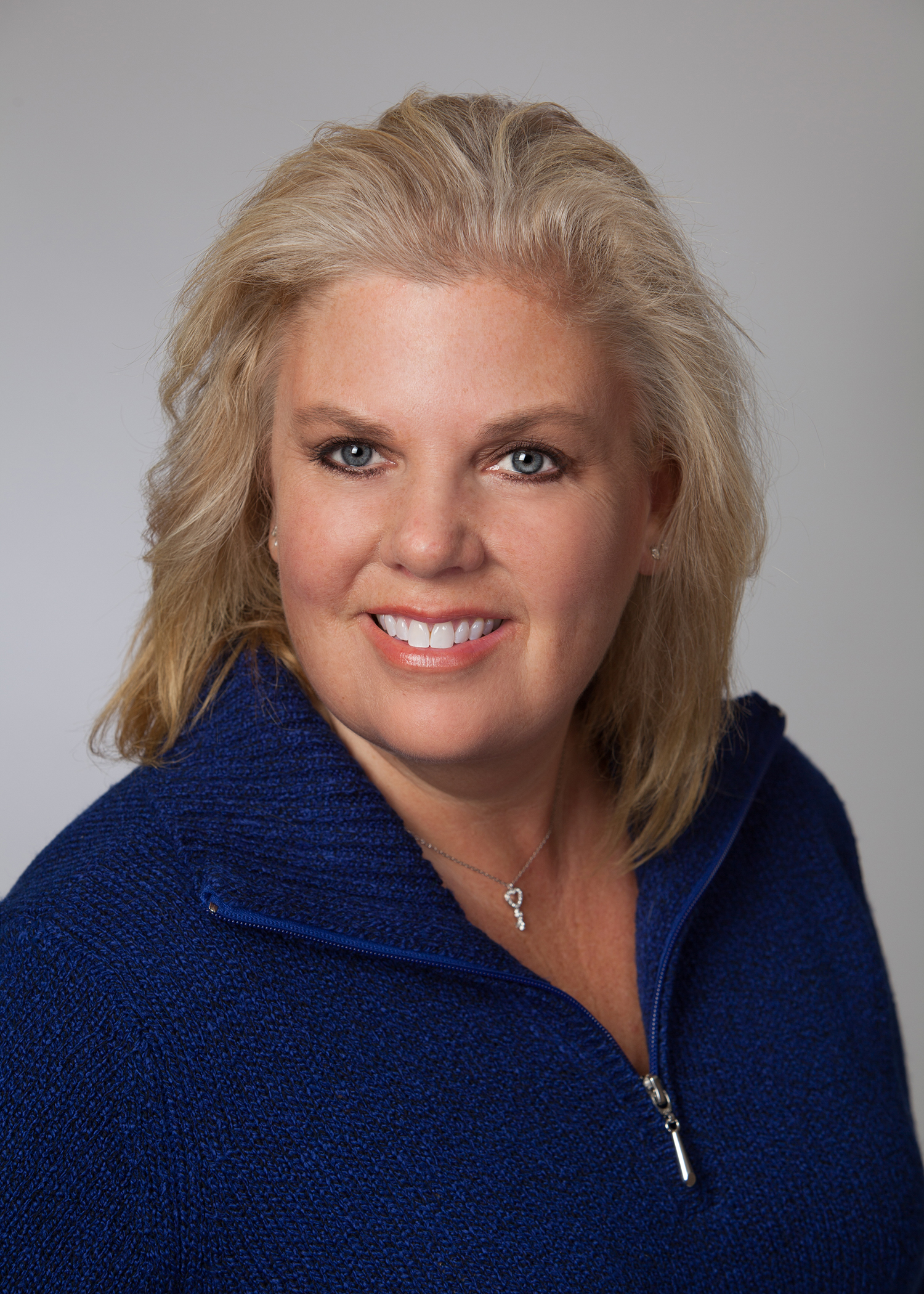 Nikki Nielsen, Real Estate Agent Libertyville, IL Coldwell Banker